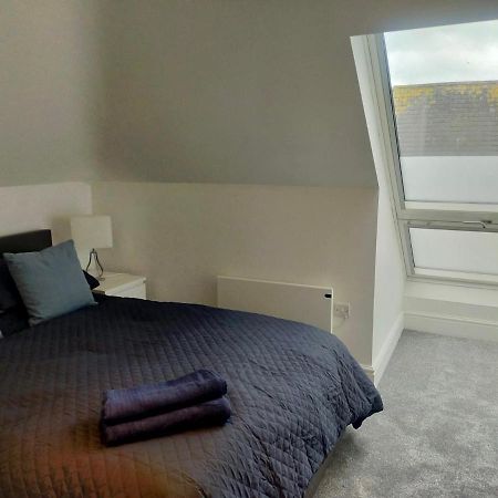 본머스 Stunning Luminous Penthouse/ 2Beds 2Baths 아파트 외부 사진