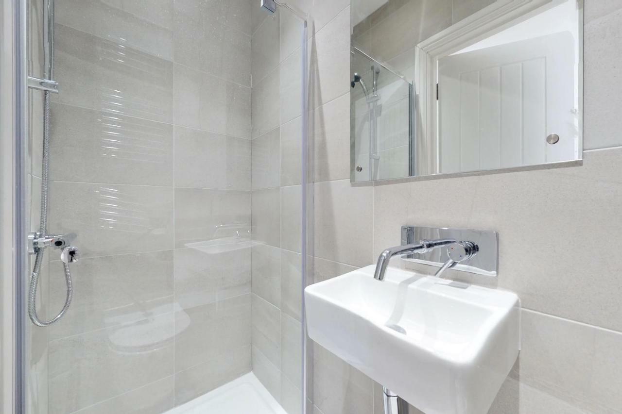 본머스 Stunning Luminous Penthouse/ 2Beds 2Baths 아파트 외부 사진